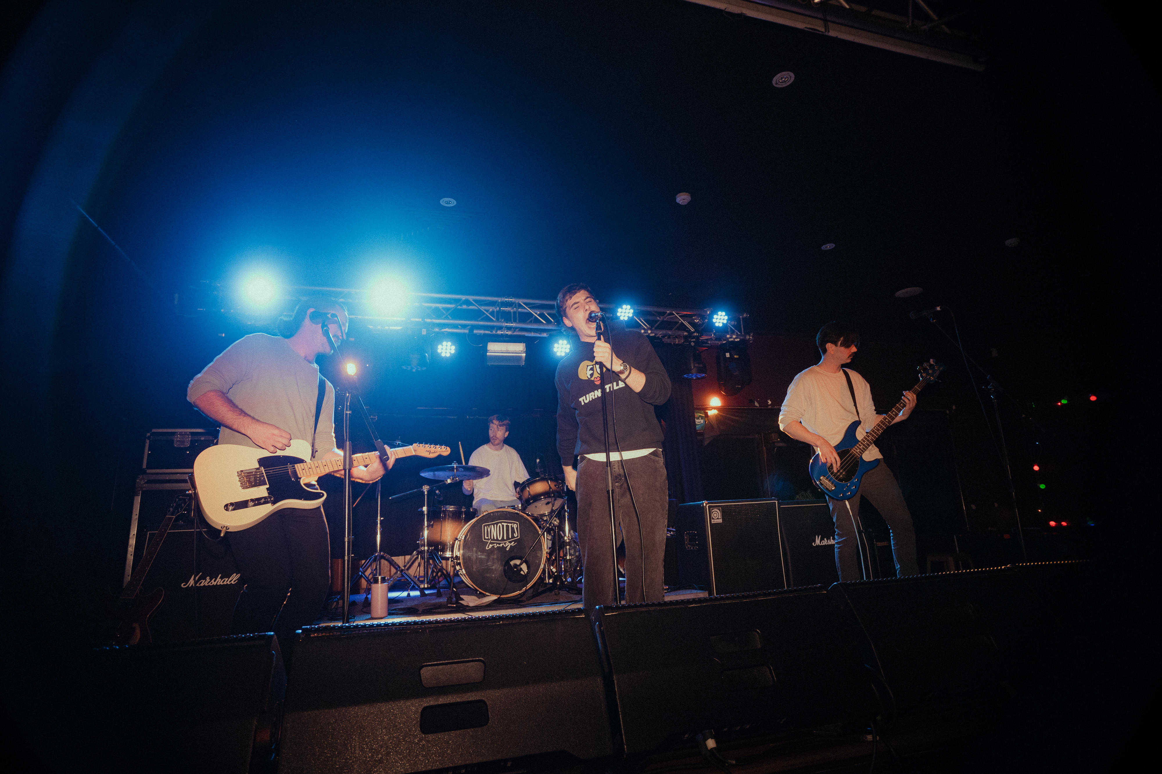 prettypretty performing live on stage