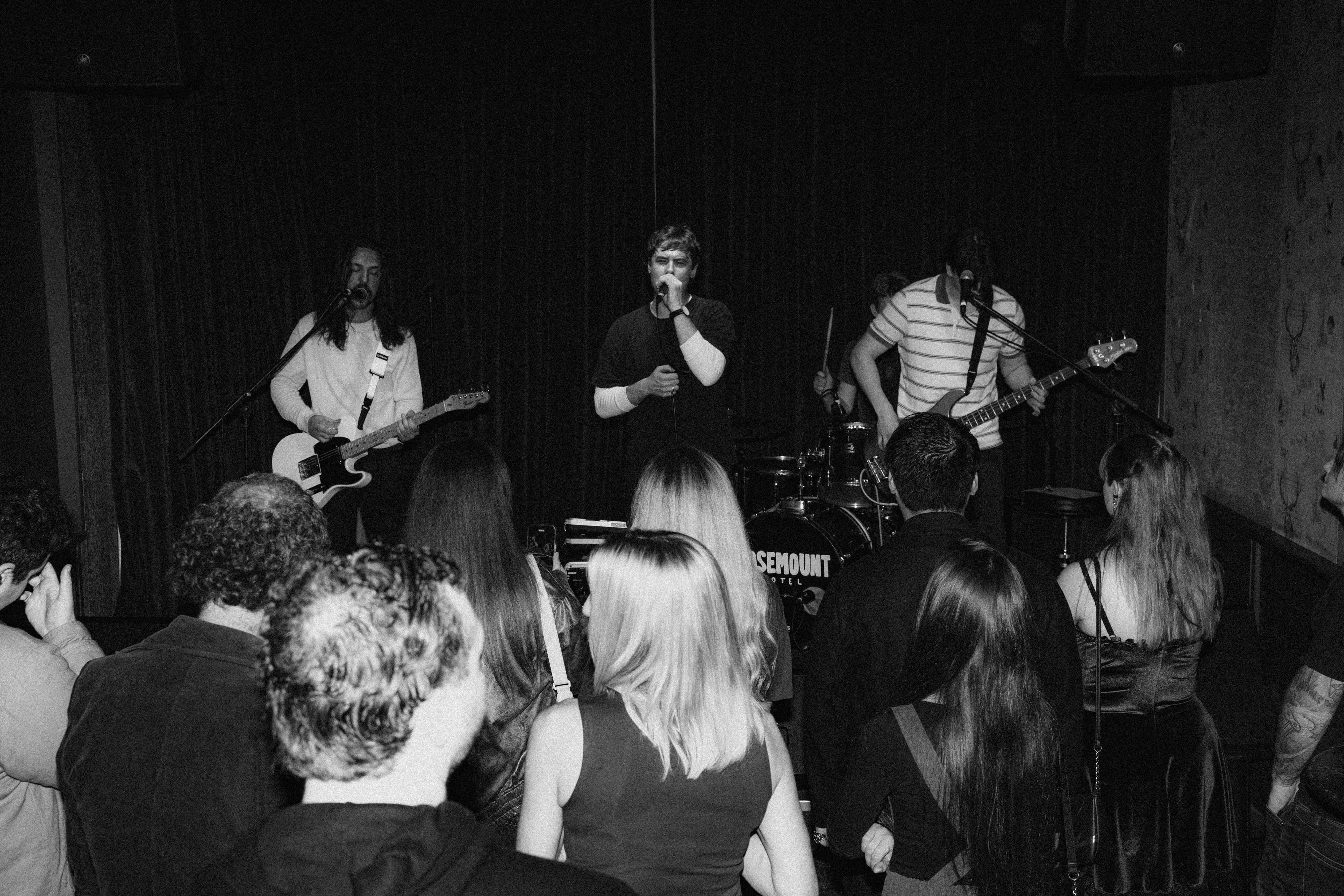 prettypretty band photo
